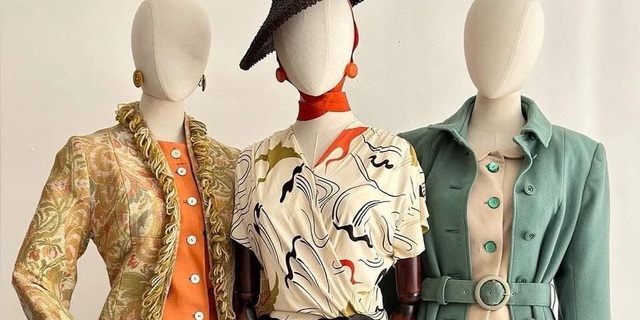 Poshmark banner for @turnaround